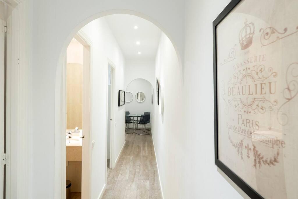 Bebarceloner Poble Nou Apartaments - 2 Bedroom Exteriör bild